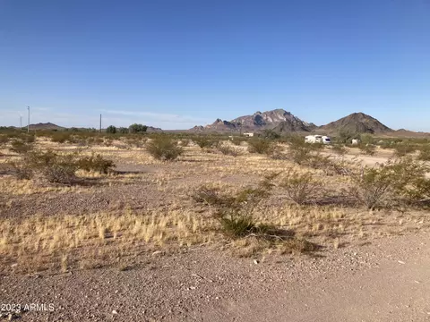 441 N Montecito Ave # X, Tonopah, AZ 85354