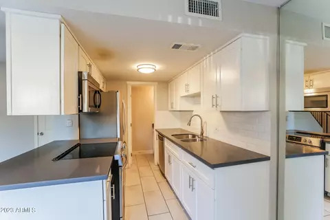 1215 E Townley Ave, Phoenix, AZ 85020 photo 8