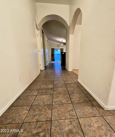 Undisclosed, Phoenix, AZ 85041 photo 5