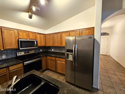 Undisclosed, Phoenix, AZ 85041 photo 9