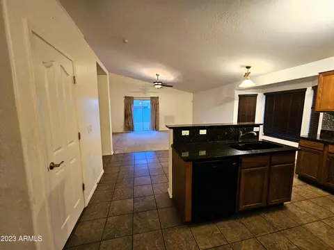 Undisclosed, Phoenix, AZ 85041 photo 13