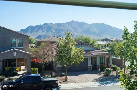 View/Area - 2744 E Gillcrest Rd, Gilbert, AZ 85298 photo 1 of 11