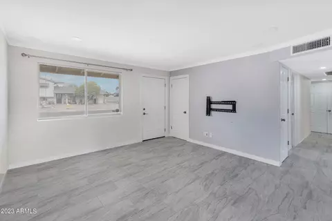 433 E Taylor St, Tempe, AZ 85288 photo 4
