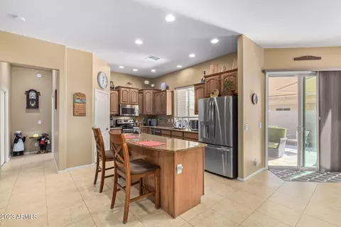Kitchen - 11339 E Ocaso Ave, Mesa, AZ 85212 photo 2 of 4