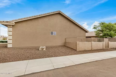 Exterior - 11339 E Ocaso Ave, Mesa, AZ 85212 photo 7 of 20