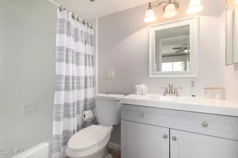 3230 E Pinchot Ave #5, Phoenix, AZ 85018 photo 16