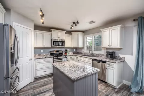 2012 E Lindrick Dr, Gilbert, AZ 85298 photo 13