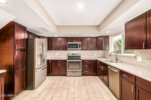3848 E Dahlia Dr, Phoenix, AZ 85032 photo 8