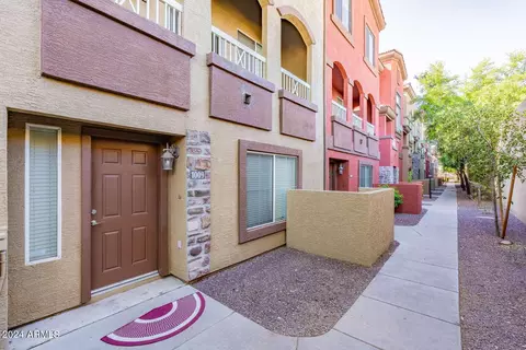 Exterior - 1920 E Bell Rd #1009, Phoenix, AZ 85022 photo 4 of 7