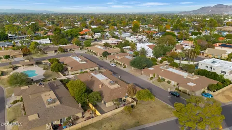 1033 E Wagon Wheel Dr, Phoenix, AZ 85020 photo 33