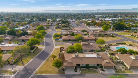1033 E Wagon Wheel Dr, Phoenix, AZ 85020 photo 28