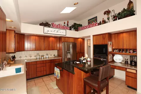 8082 N 16th Ave, Phoenix, AZ 85021 photo 3