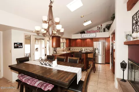 8082 N 16th Ave, Phoenix, AZ 85021 photo 5