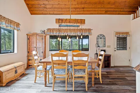 2014 Bird Ln, Overgaard, AZ 85933 photo 10