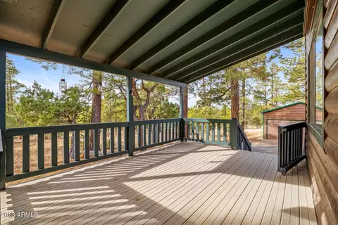 2014 Bird Ln, Overgaard, AZ 85933 photo 5