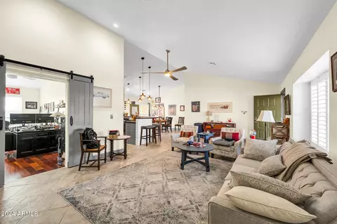 1035 E Sequoia Dr, Phoenix, AZ 85024 photo 8