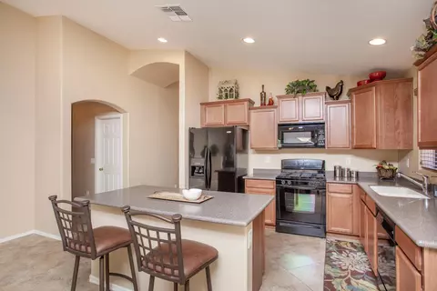 2439 E Dust Devil Dr, Phoenix, AZ 85024 photo 11