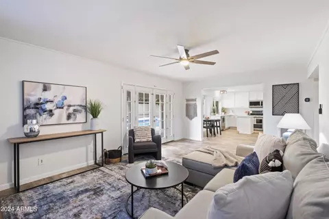 Living - 4526 E Grandview Rd, Phoenix, AZ 85032 photo 5 of 5