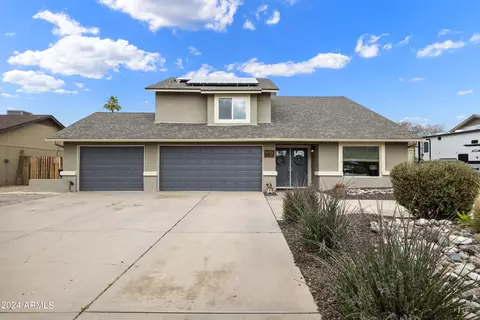 Exterior - 4526 E Grandview Rd, Phoenix, AZ 85032 photo 2 of 7