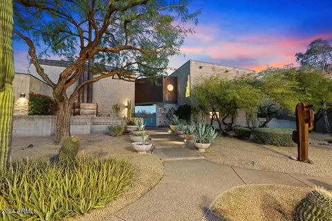 26827 N 68th St, Scottsdale, AZ 85266