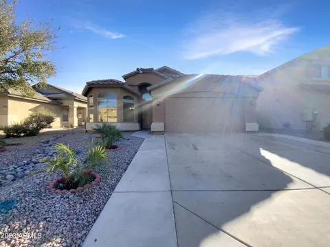 41265 W Thornberry Ln, Maricopa, AZ 85138