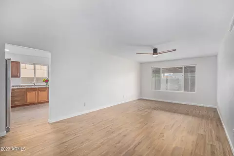 2705 E Corrine Dr, Phoenix, AZ 85032 photo 6