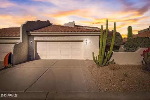 8812 E Greenview Dr, Gold Canyon, AZ 85118