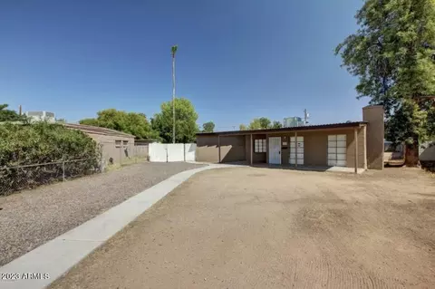 2622 W Northview Ave, Phoenix, AZ 85051