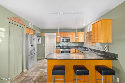 2906 E Windmere Dr, Phoenix, AZ 85048 photo 7