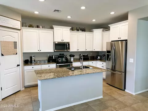 3117 E Quartz St, Mesa, AZ 85213 photo 2