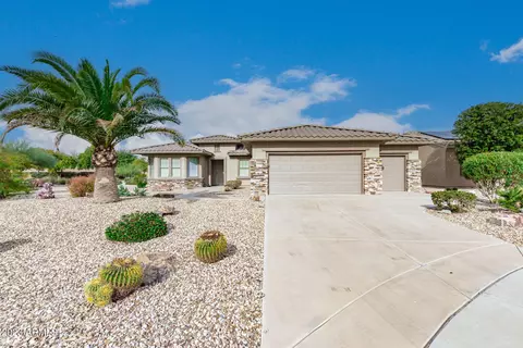 18908 N Aztec Point Dr, Surprise, AZ 85387