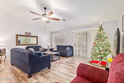 916 E Beverly Rd, Phoenix, AZ 85042 photo 8