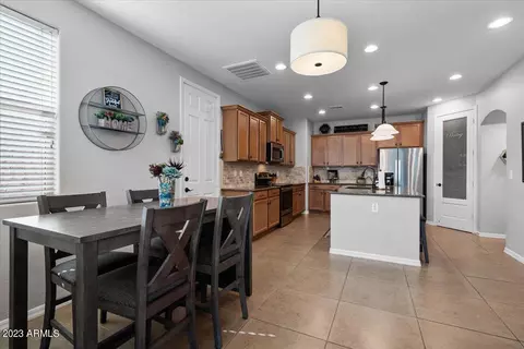 3674 E Angstead Ct, Gilbert, AZ 85296 photo 4