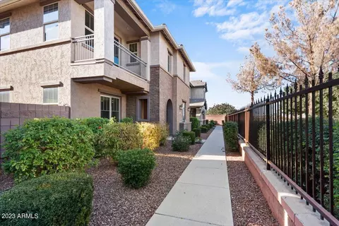 3674 E Angstead Ct, Gilbert, AZ 85296 photo 8