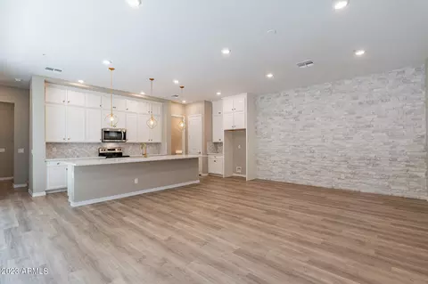 263 E Hackberry Dr, Chandler, AZ 85286 photo 6