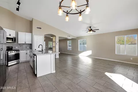 8901 W Highland Ave, Phoenix, AZ 85037 photo 20