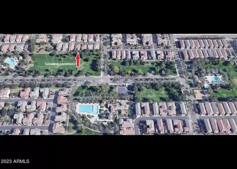 958 S Henry Ln, Gilbert, AZ 85296