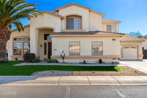 8143 W Crocus Dr, Peoria, AZ 85381