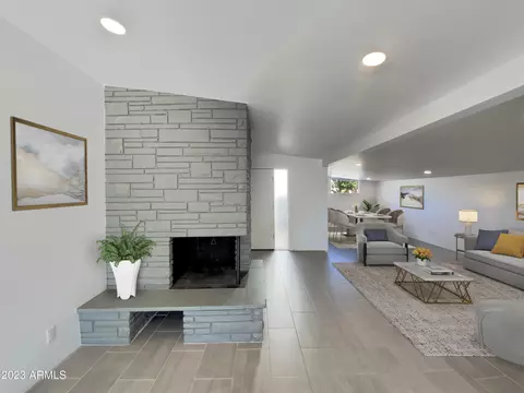 4143 E Granada Rd, Phoenix, AZ 85008 photo 2