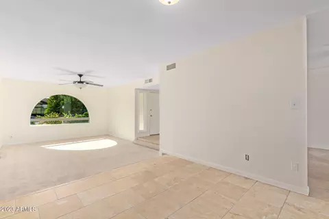 2702 E Yucca St, Phoenix, AZ 85028 photo 12