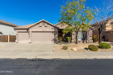 6340 W Misty Willow Ln, Glendale, AZ 85310