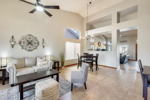 1532 E Sunrise Way, Gilbert, AZ 85296 photo 3