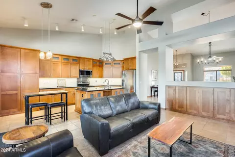 1532 E Sunrise Way, Gilbert, AZ 85296 photo 8