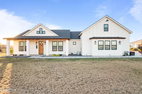 36608 N Sierra Vista Dr, San Tan Valley, AZ 85140