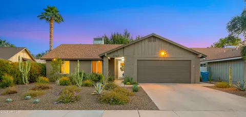 2707 E Aldine St, Phoenix, AZ 85032 photo 2