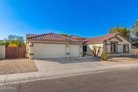 1821 E Apollo Rd, Phoenix, AZ 85042 photo 6