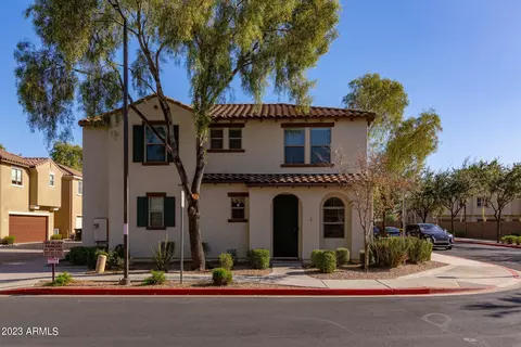 451 S Hawes Rd #8, Mesa, AZ 85208