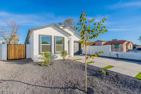 2822 E Chipman Rd, Phoenix, AZ 85040 photo 37