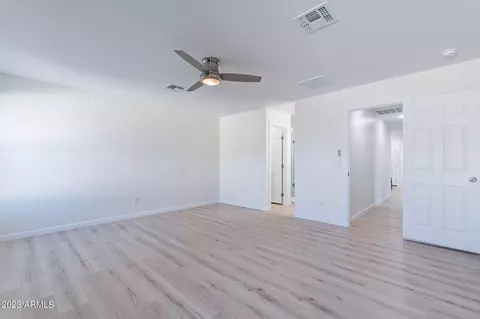 2822 E Chipman Rd, Phoenix, AZ 85040 photo 24