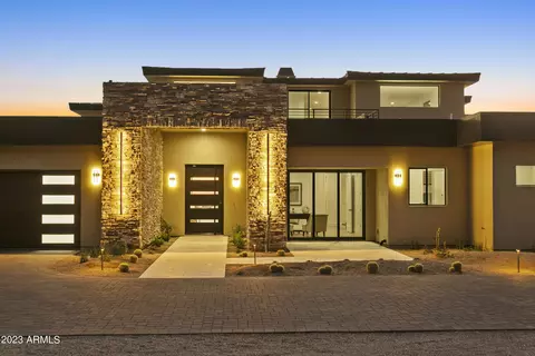Exterior - 3655 N Hawes Rd, Mesa, AZ 85207 photo 12 of 34